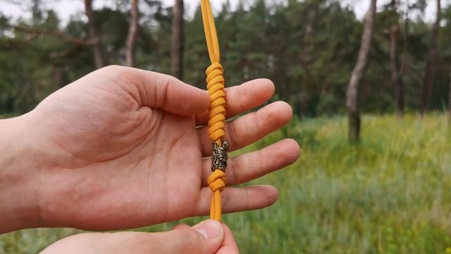 Темляк из паракорда с бусиной "Рыцарь"