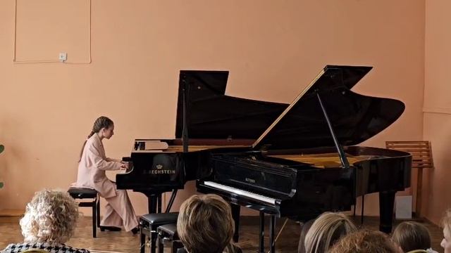 Э. Григ "Поэтическая картинка" e moll. Исполняет Анастасия Селедкова.