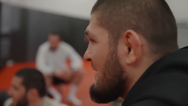 Мышонок рассказал как тренироваться с Хабибом и Ислам