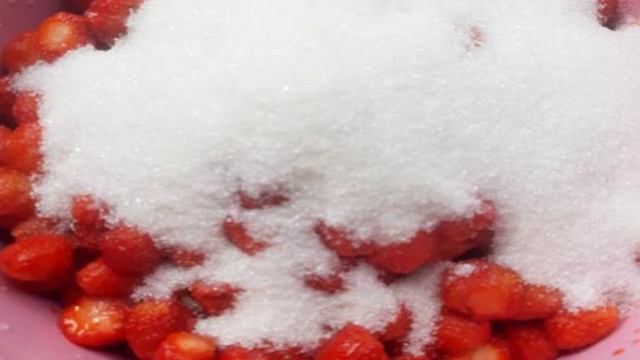 Варенье клубничное
