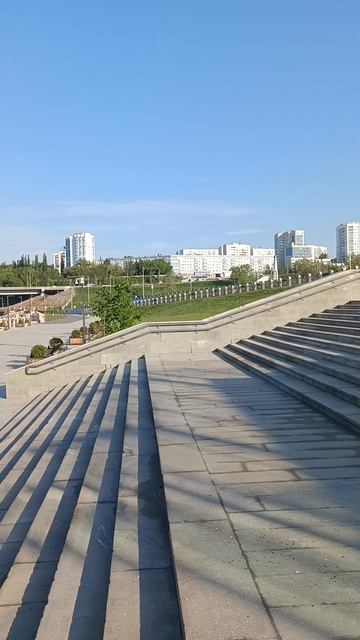 Гуляю по набережной-1