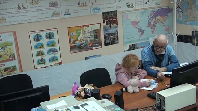 Школа Английского Языка в Пушкино   Получайте качественное образование в России   Маленькие 6 лет