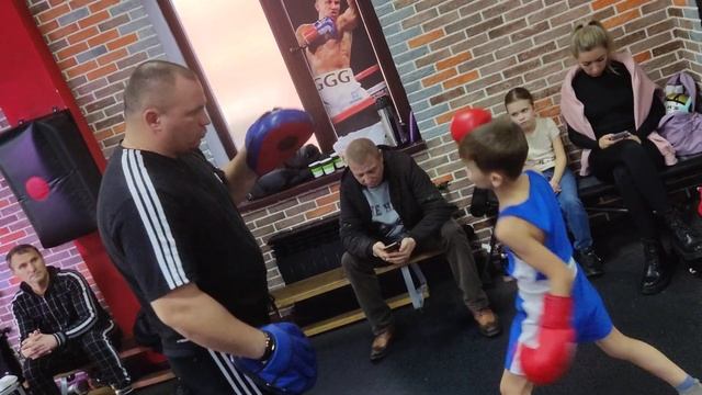 Директор Клуб Боеца Чемпион 🏆 России Европы Тренер п?
