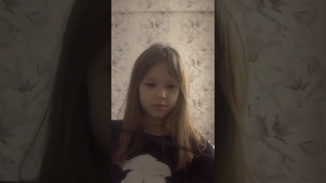 ДЕЛАЕМ БАНТИК)). это видео для детей 0+ но не подходит дл