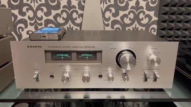 Усилитель SANYO DCA 30 + акустика ALR NUMMER 5 (5-е видео)