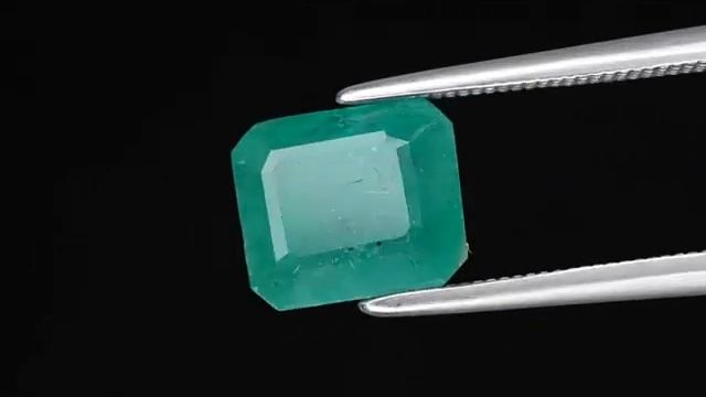 Изумруд 2,87 карат октагон 8,5х7,7 мм на сайте  www.nvovkjewelry.com.u
