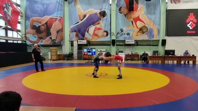 Роберт Касумов, вольная борьба, дворец спорта Ивана Яр
