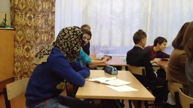 Я твой шарф ломал! :D