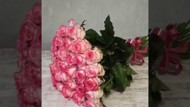 Букет из 31 бело-розовой розы Джумилия 60 см "Сердечная ария"