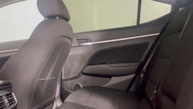 Hyundai Elantra 06220