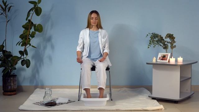 Вымачивание ног в солёной воде