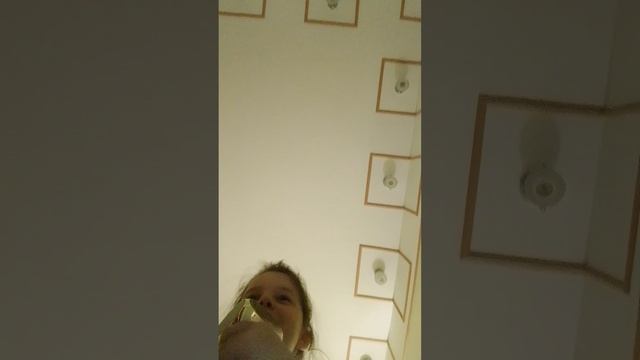 песня "жэлейный медведь Валера"