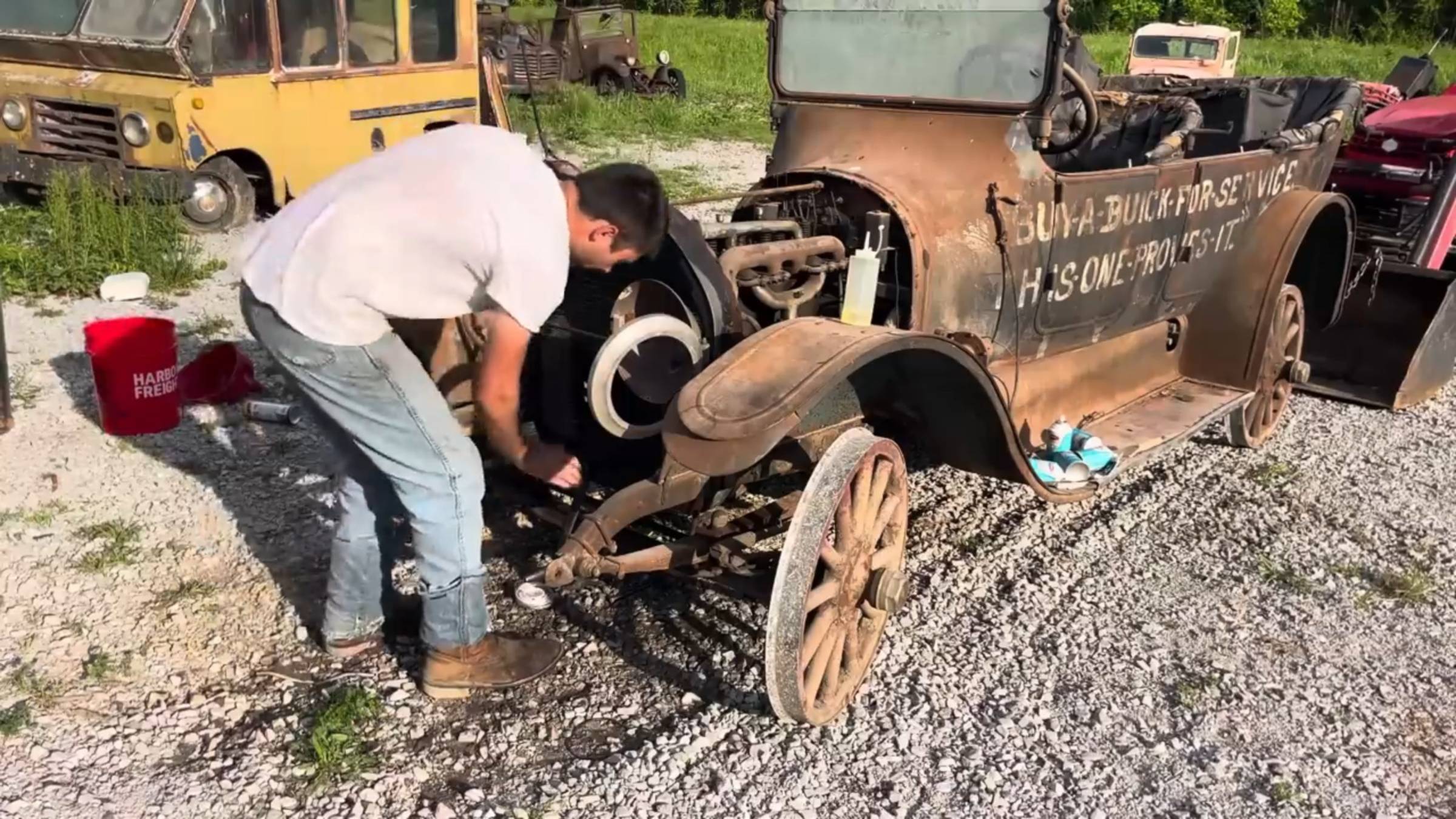 Вот это да! Нашли авто 1913 года! Заведется ли?! #1