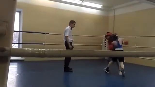 Соревнование по боксу Масаид Муйдинов , первый бой 🥊 ?