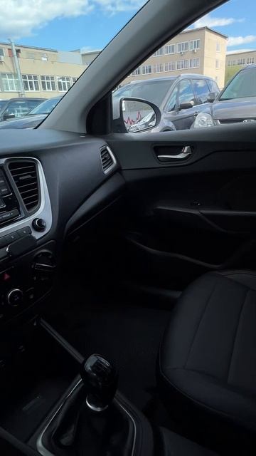 Hyundai Solaris Седан HCr 1.6 MT 2018г