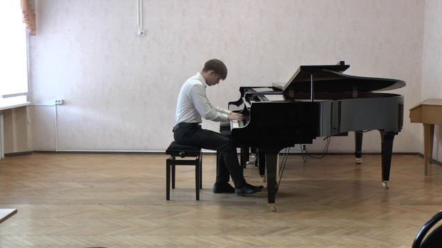 Медведев Вячеслав. С. Прокофьев Этюд оп.2 №4