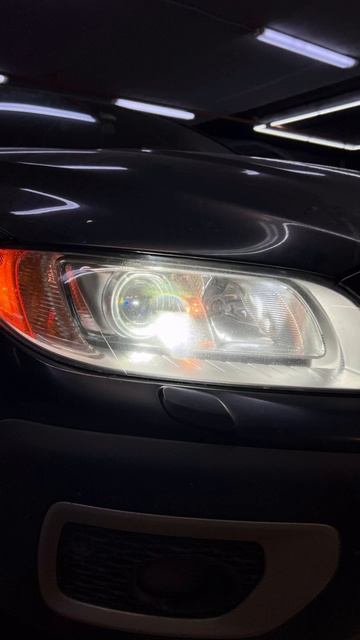 Замена штатных линз на билед линзы Aozoom 3.0 DK K3 в Volvo XC70 в Parafara.ru | Санкт-Петербург