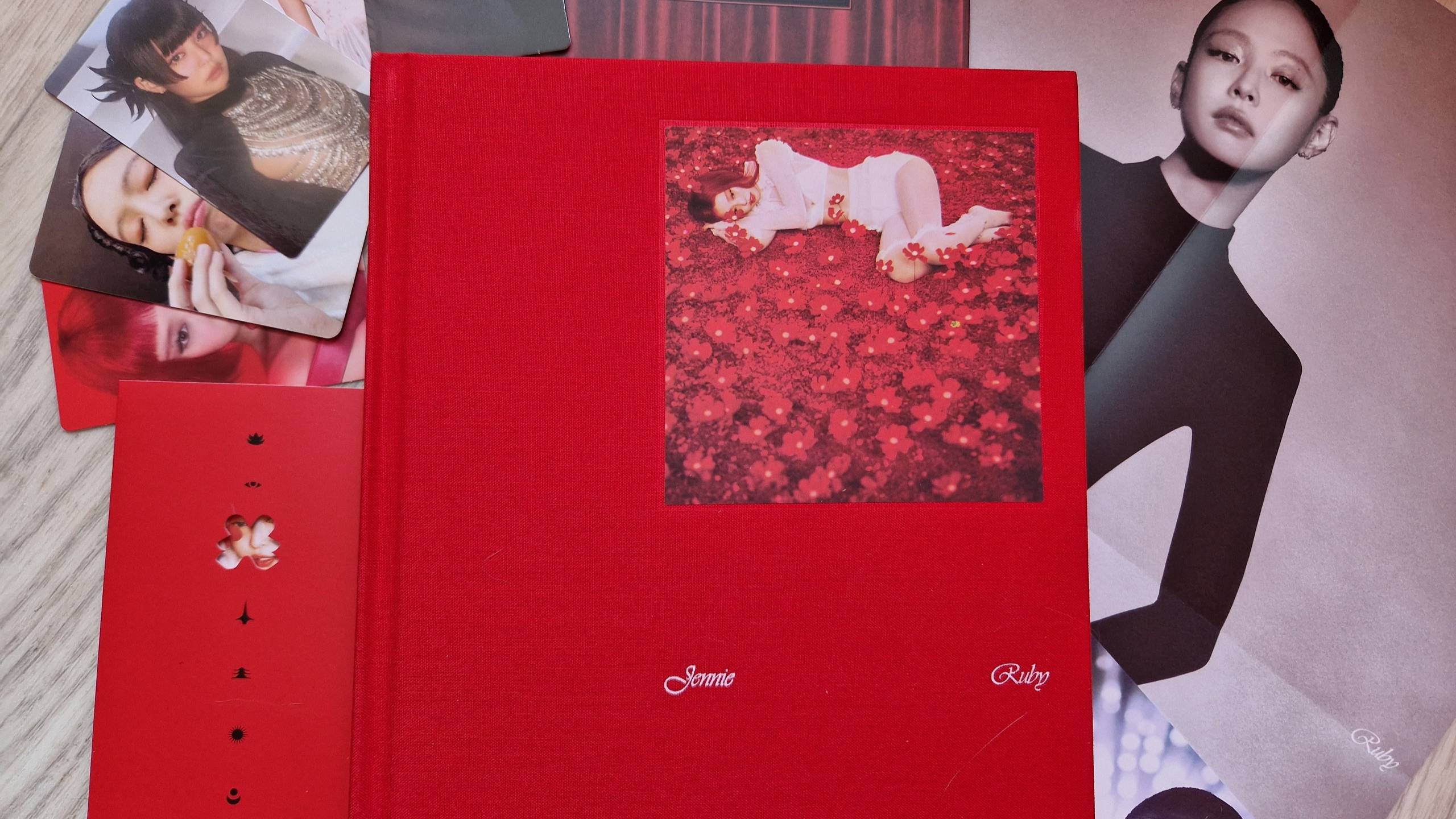 JENNIE - Ruby (Photobook Ver.) JANE ver.