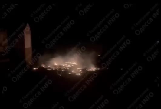 Кадры последствий прилета Герани во время последнего удара по целям в Аккермане Одесской области.