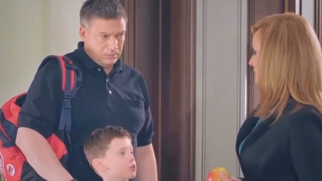 Название и ПОСМОТРЕТЬ СЕРИАЛ можно по ссылке в описан?