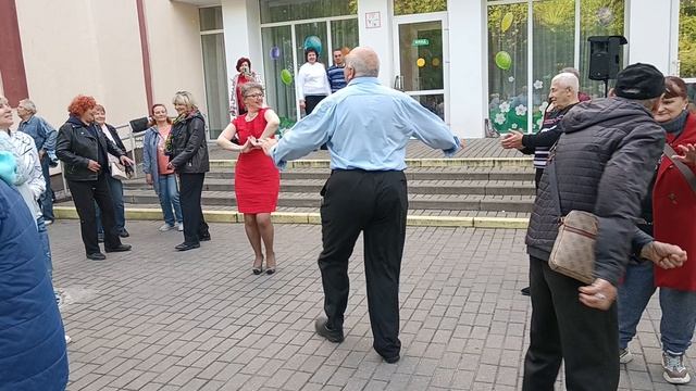 Танцуют все...... 18.05.25 Гомель парк Луначарского 🥰💫