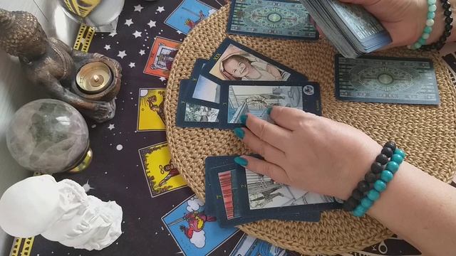 🔮 Хочет ли он вас вернуть _ таро расклад