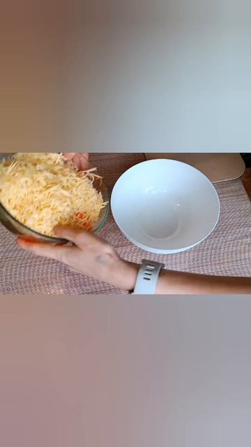 ГОТОВИМ ИЗ 5 ИНГРЕДИЕНТОВ! САЛАТ ИЗ СВЕЖЕЙ МОРКОВИ С СЫРОМ И С КОНСЕРВИРОВАННОЙ КУКУРУЗОЙ! #надьяна