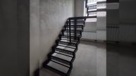 Металлокаркас лестницы с площадкой. Выполнили новый з
