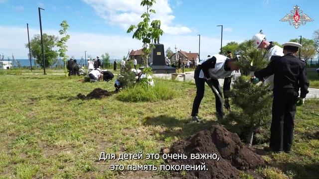 Акция «Сад памяти» в честь героев-освободителей Мариуполя