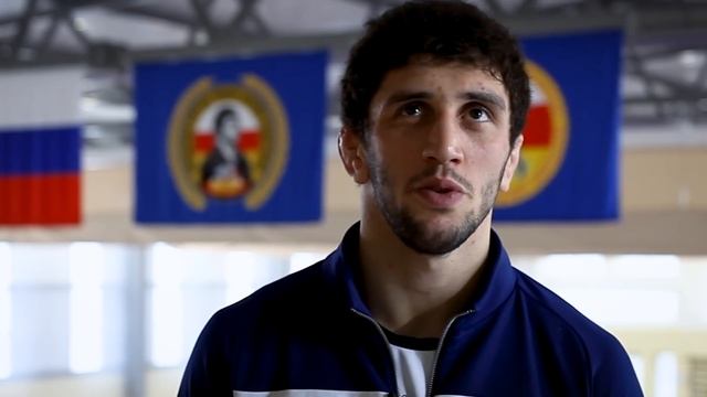 По-чесноку Заурбек Сидаков