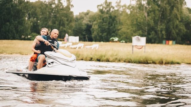 На воде - гидроцикл