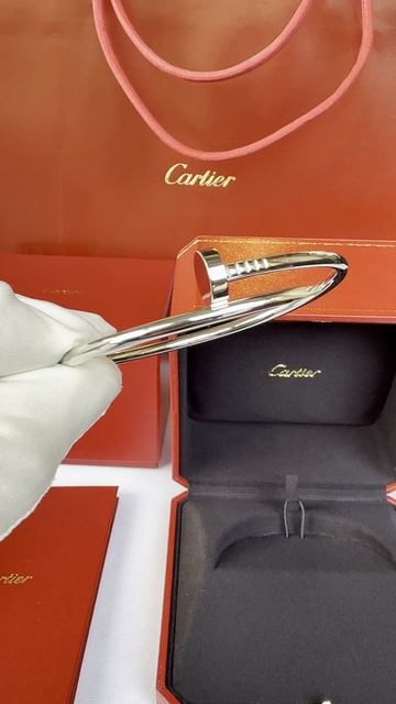 Браслет Cartier Clou Classic model