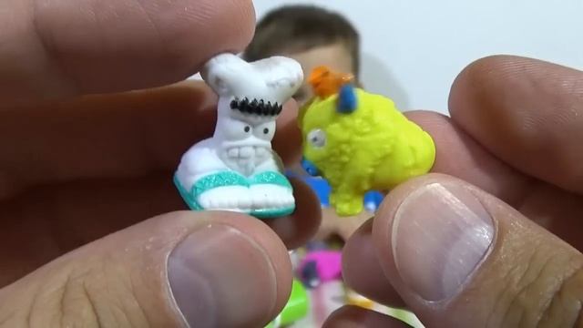 Мистер Макс • Mister Max - Сюрпризы с игрушками распаковка (1)