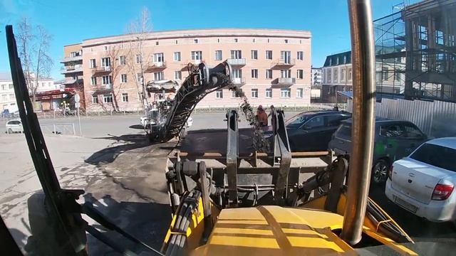 Работа с дорожной фрезой