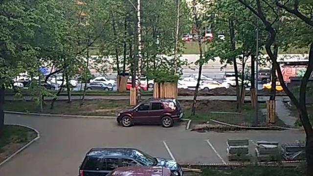vid_20250509_Пробка на прМира в Минуту Молчания.mp4