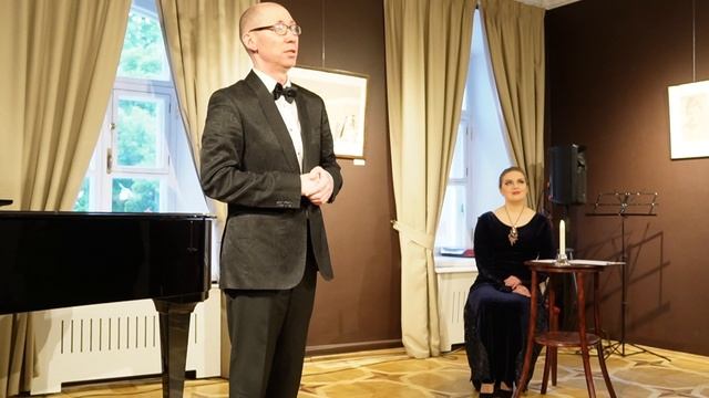 Руфат Низамов исполняет арию Гремина из оперы Чайковского "Евгений Онегин". Ф-но — Татьяна Железнова