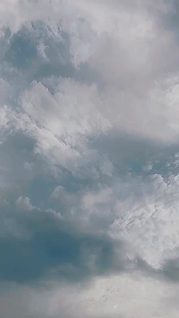 AnnSigຖature|Clouds&Sea09