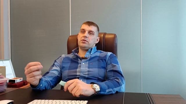 Геммолог Константин из Латвии про #шпинель #драгоценныекамни #натуральныекамни #самоцветы #камни