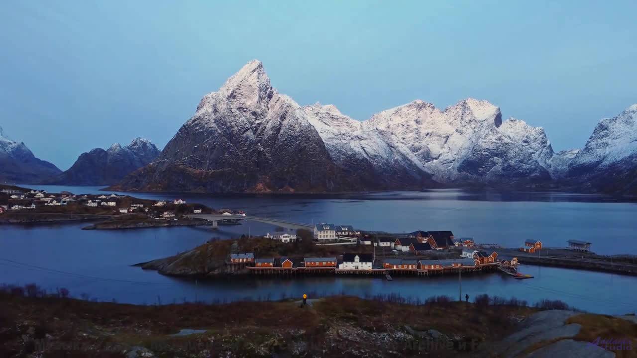 Когда мороз рисует узоры, а музыка - эмоции! - Unfair To Me -- Derek Clegg -- Good Graces