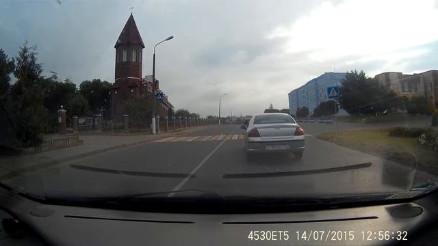 Правильный пешеход в Клецке.