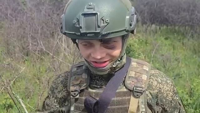 Боец Армии России Бородавко в рукопашном бою уложил украинского нациста, который не хотел сдаваться