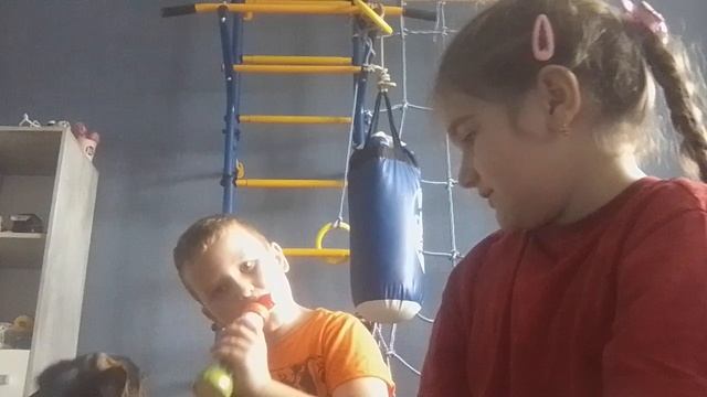 VID_20250518_163735.mp4