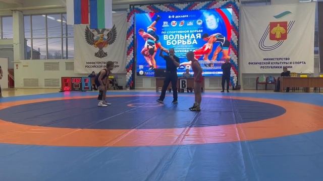 вольная борьба ,тяжело быть первым!