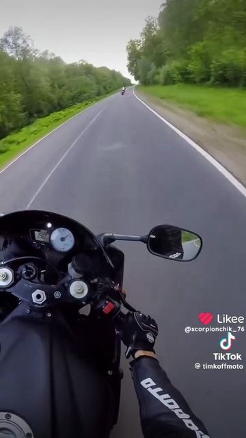 1000007893.mp4