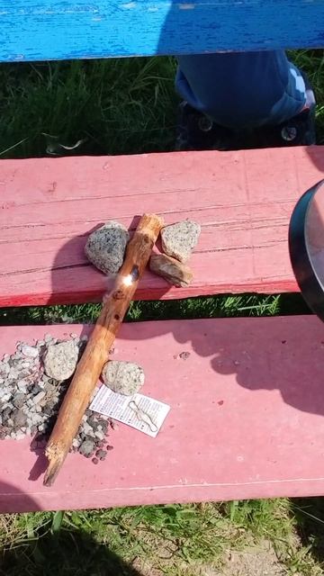 18 мая 🌞 Погуляли с детками🌼, провели эксперимент с 🔎 - получили огонь 🔥👍
