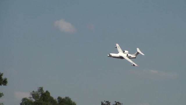 МАКС 2011 Бе-200