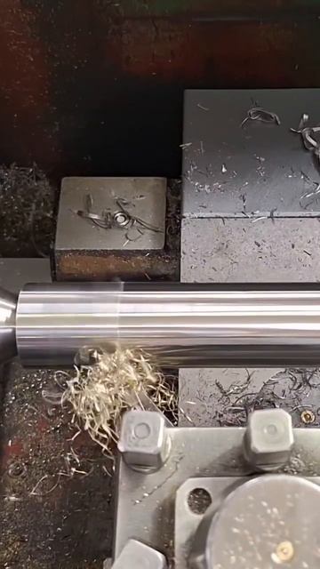 Profeaional finish lathe.Hrs 48.Профессиональный токарный станок.