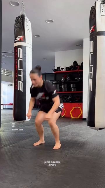 VID_20250515_232647_388