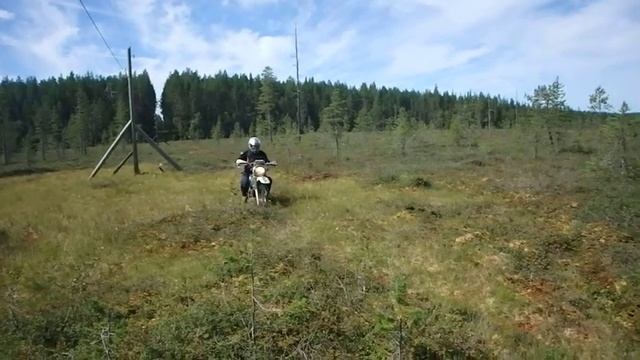 Проезд болота. Замедленная съемка в "спорт-режиме".