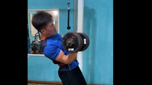 Армрестлинг, отрывки видео с тренировок по армрестлин